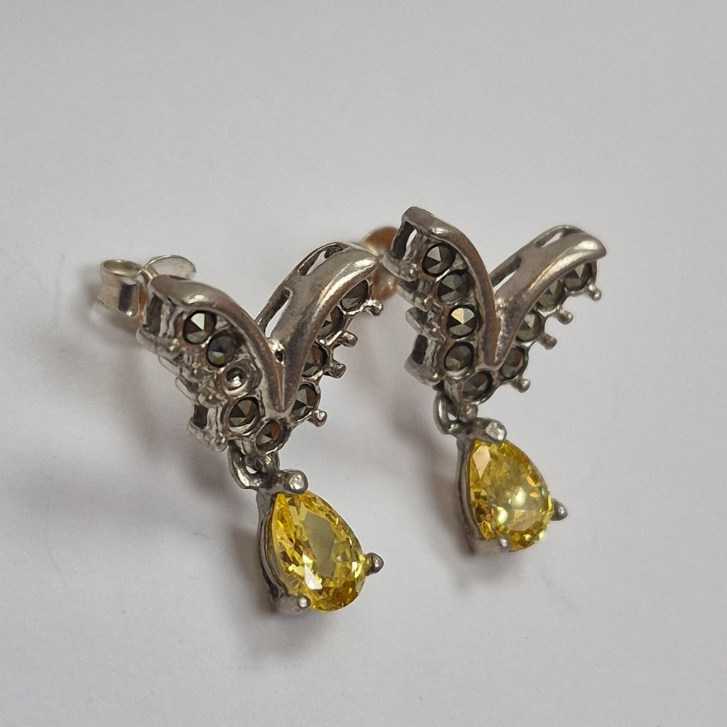 ARETES PAR PLATA 3,70 GRMS (SEMINUEVO)