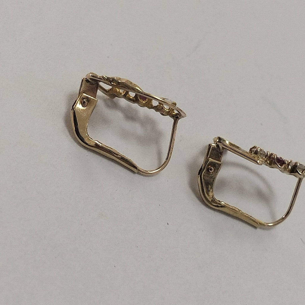ARETES PAR ORO 10 K 0.9 GRMS (SEMINUEVO)