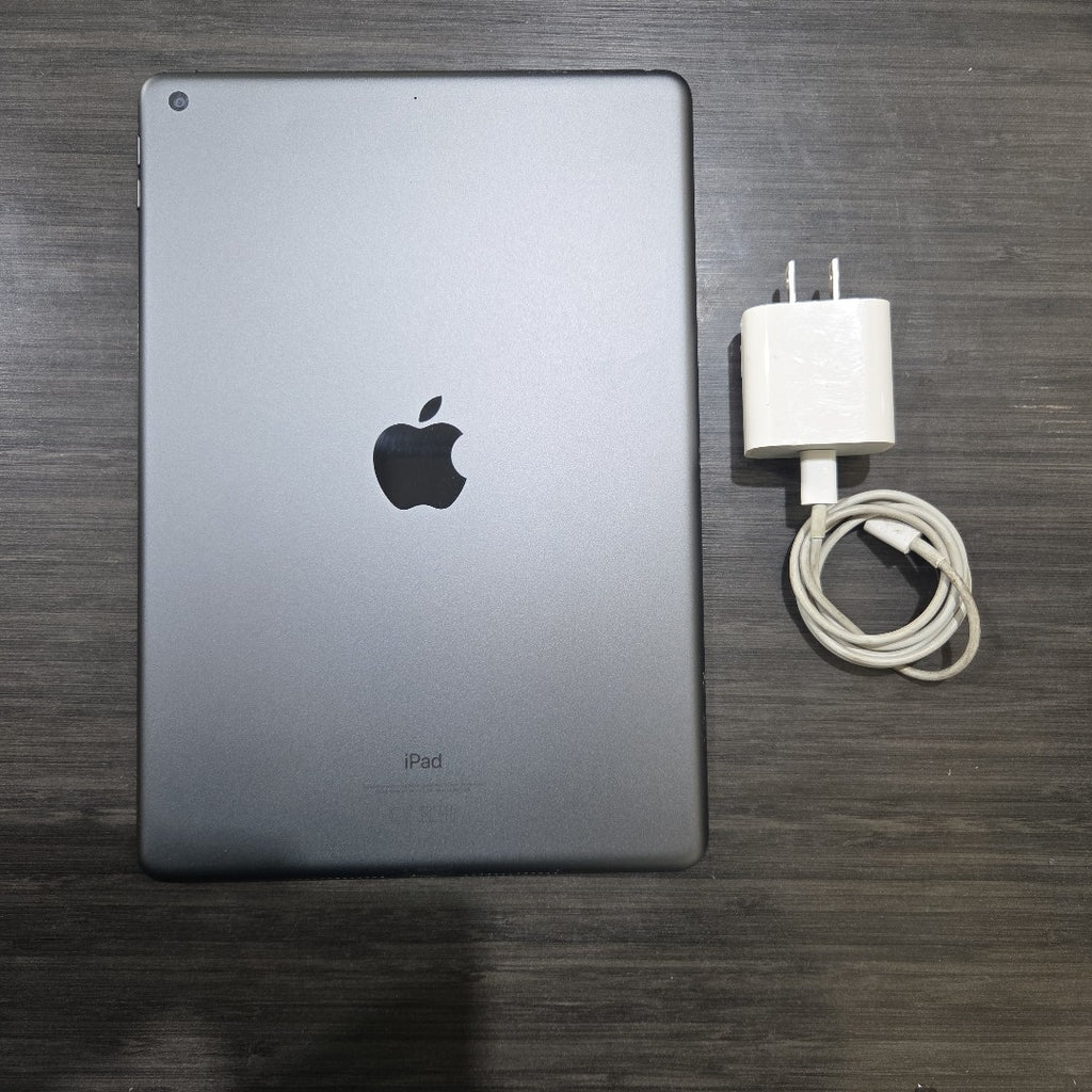 TABLETA APPLE IPAD 9 A2602 64 GB 3 GB RAM (SEMINUEVO)