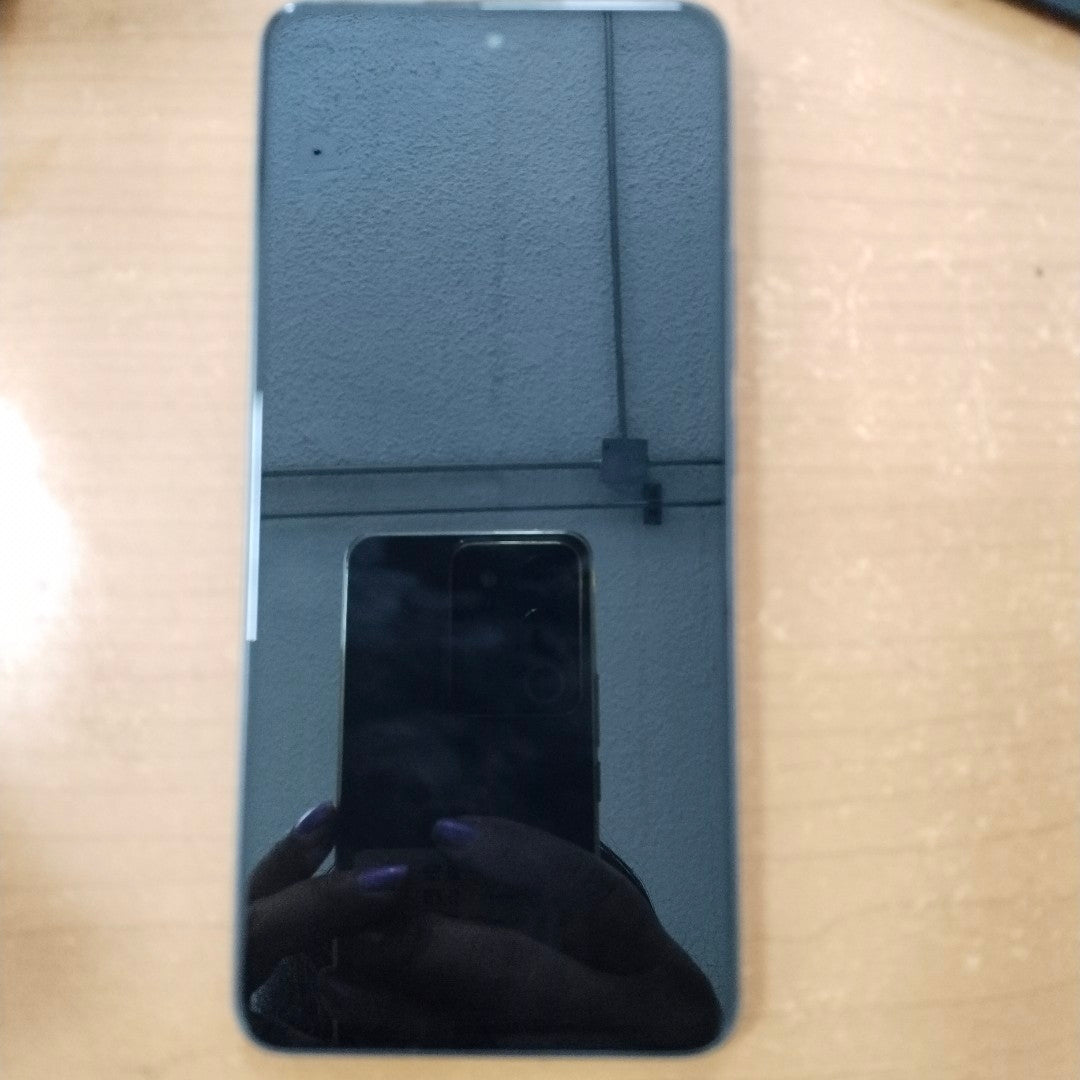 CELULAR OPPO RENO 13F 5G CPH2699 (2025) 256 GB 12 GB RAM