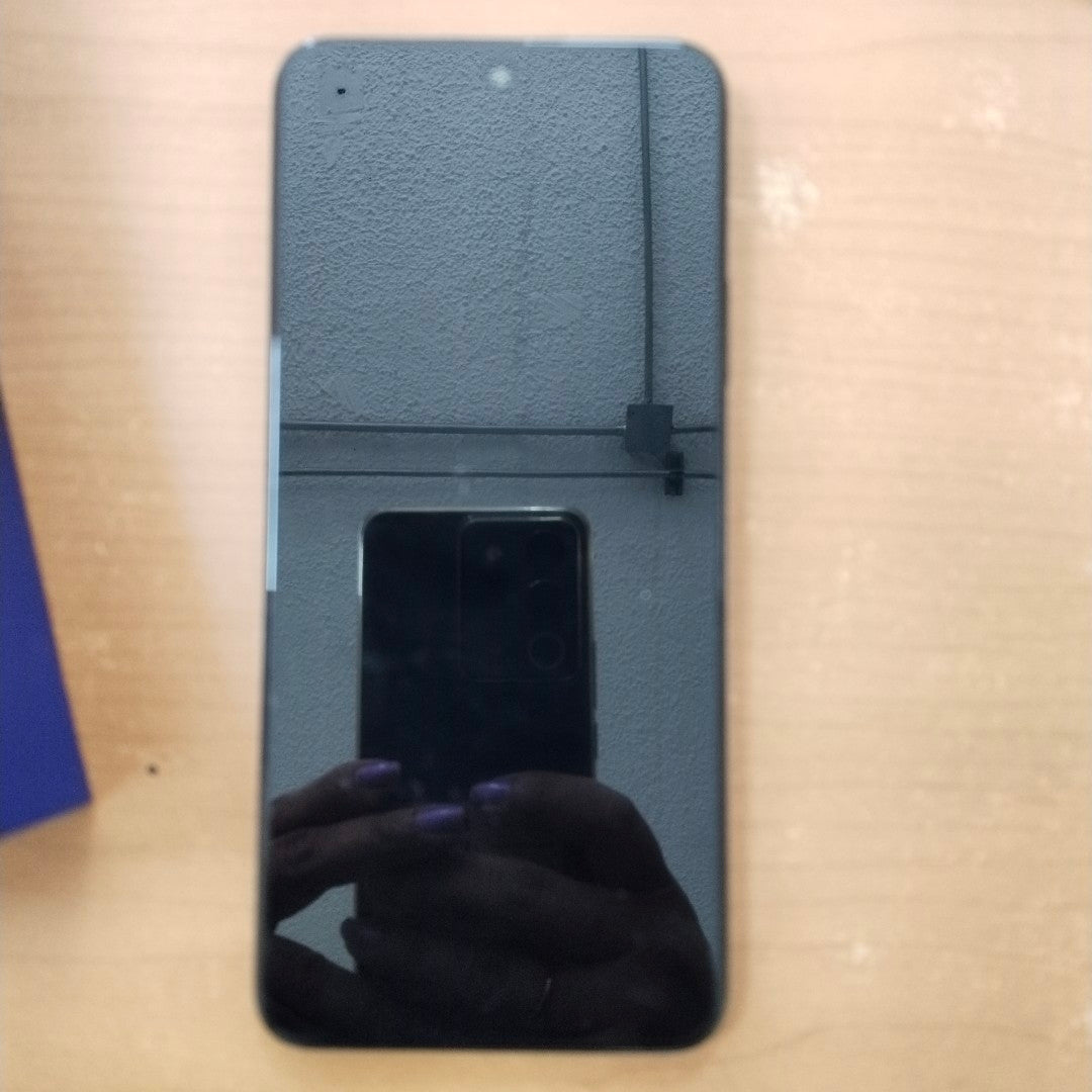 CELULAR HONOR X7D LGN-LX3 (2025) 256 GB 8 GB RAM (SEMINUEVO)