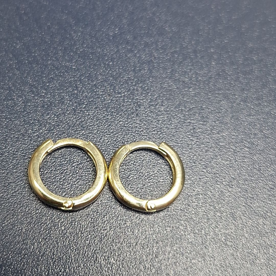 ARETES ARRACADAS LISAS 10K 1.3 GR (NUEVO)
