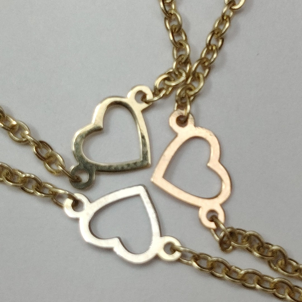 PULSERA ESPECIAL CON CORAZONES 10K 18 CM 1.2 GR (NUEVO)