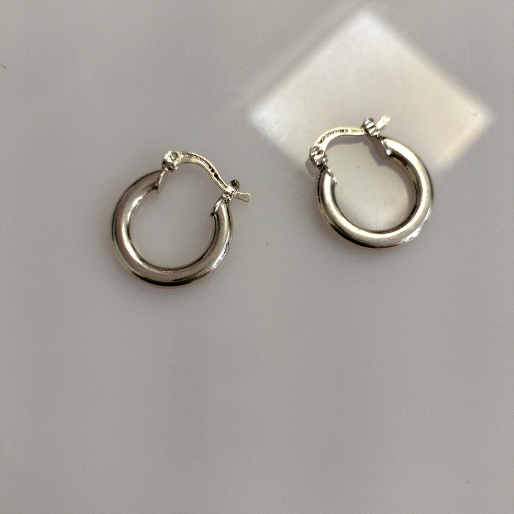 ARETES ARRACADAS 14K 1.6 GR (NUEVO)