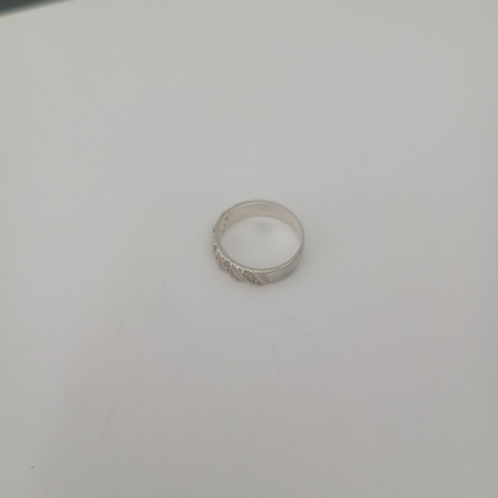 ARGOLLA PLATA 2.6 GRMS (SEMINUEVO)