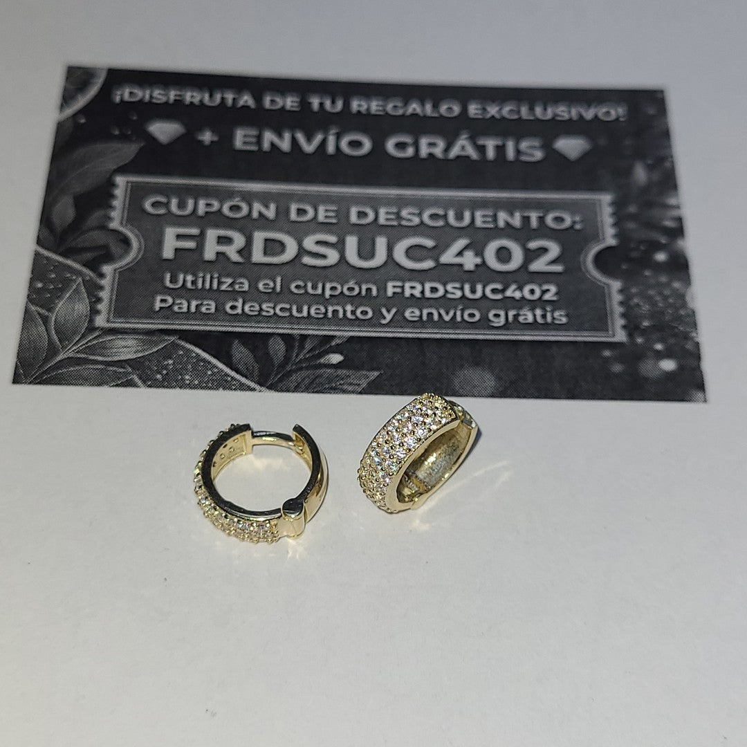ARETES HUGGIE CON CIRCONIAS 14K 2 GR (NUEVO)