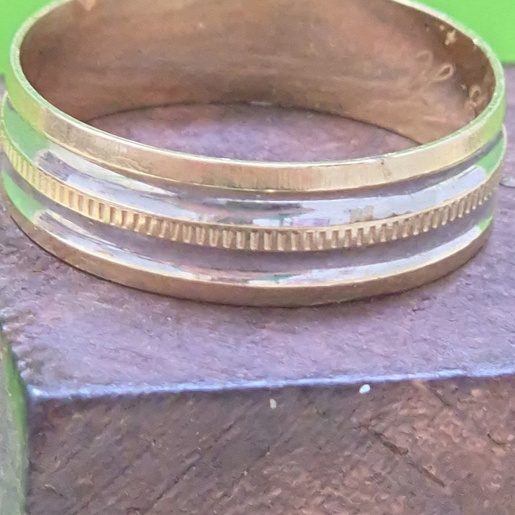 ANILLO ORO COMBINADO 14 K 2.2 GRMS (SEMINUEVO)