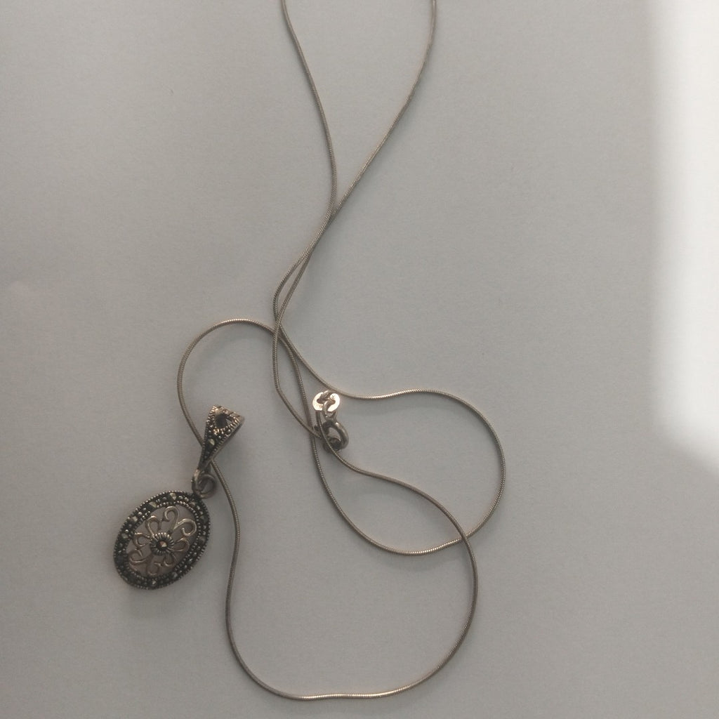 CADENA,DIJE PLATA 3,50 GRMS (SEMINUEVO)