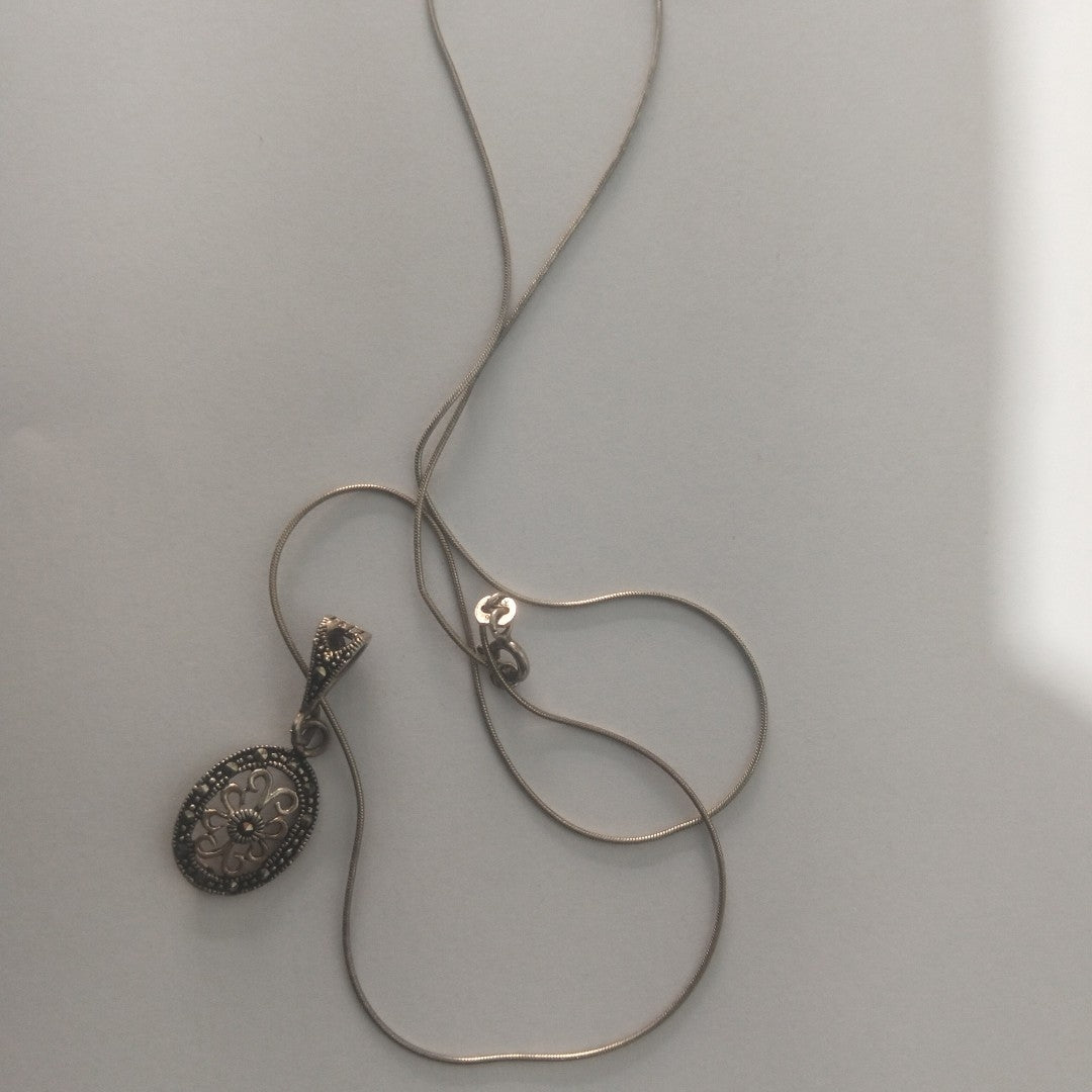 CADENA,DIJE PLATA 3,50 GRMS (SEMINUEVO)