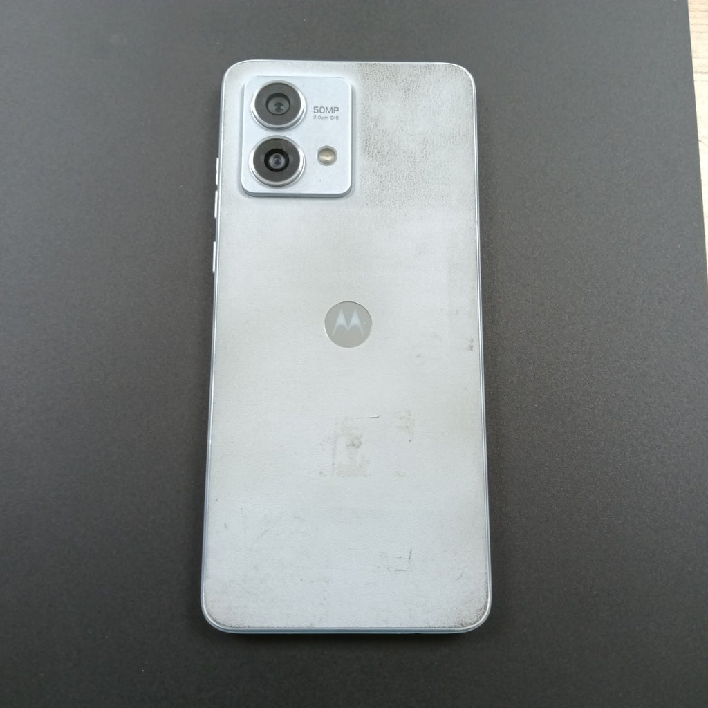 CELULAR MOTOROLA MOTO G84 XT2347-1 (2023) 256 GB 8 GB RAM (SEMINUEVO)