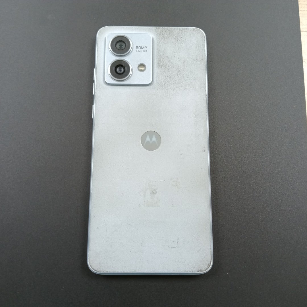 CELULAR MOTOROLA MOTO G84 XT2347-1 (2023) 256 GB 8 GB RAM (SEMINUEVO)