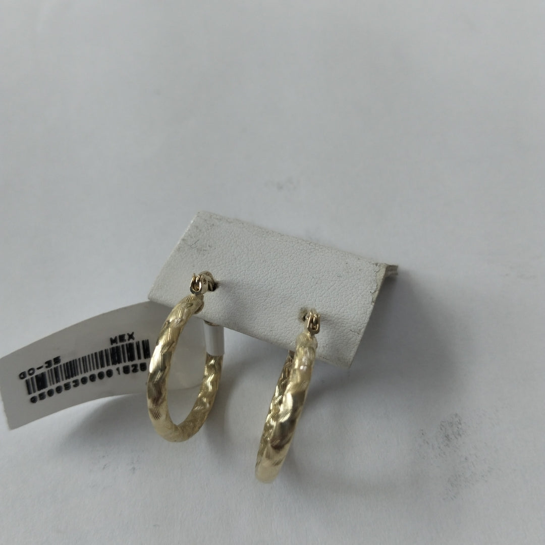 ARETES ARRACADAS LABRADAS 14K 2.1 GR (NUEVO)