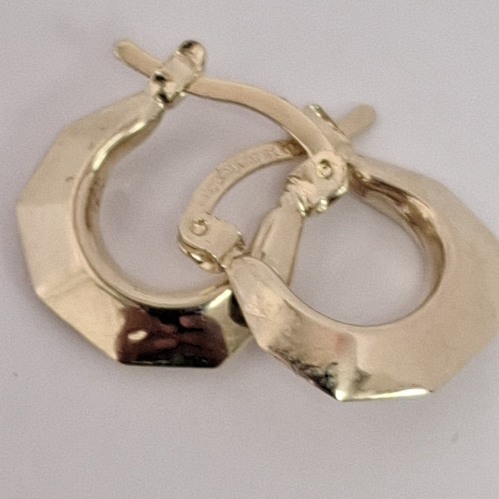 ARETES TEJIDO ARRACADA FACETADA 14K 1.3 GR (NUEVO)