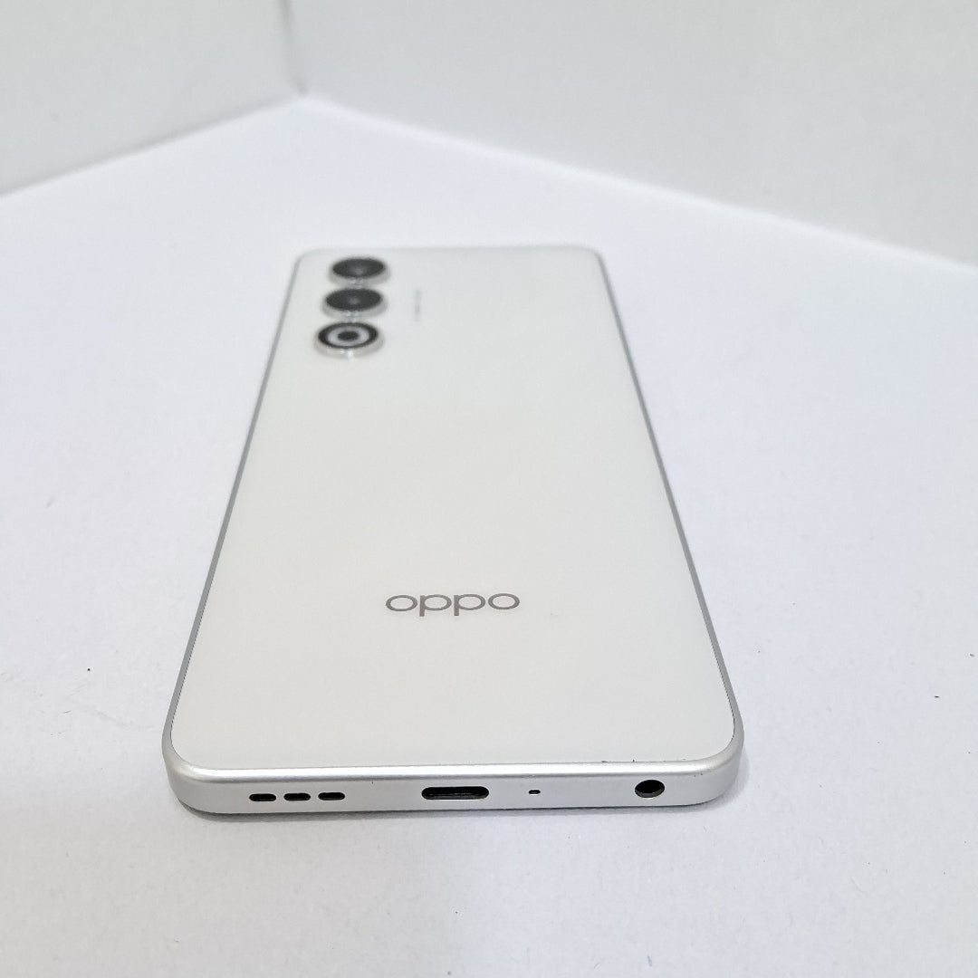 CELULAR OPPO A5 CPH2727 (2025) 256 GB 4 GB RAM (SEMINUEVO)