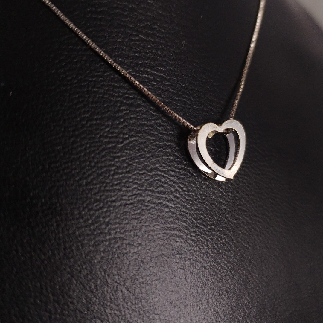 CADENA, DIJE ORO BLANCO 10 K 1.7 GRMS (SEMINUEVO)