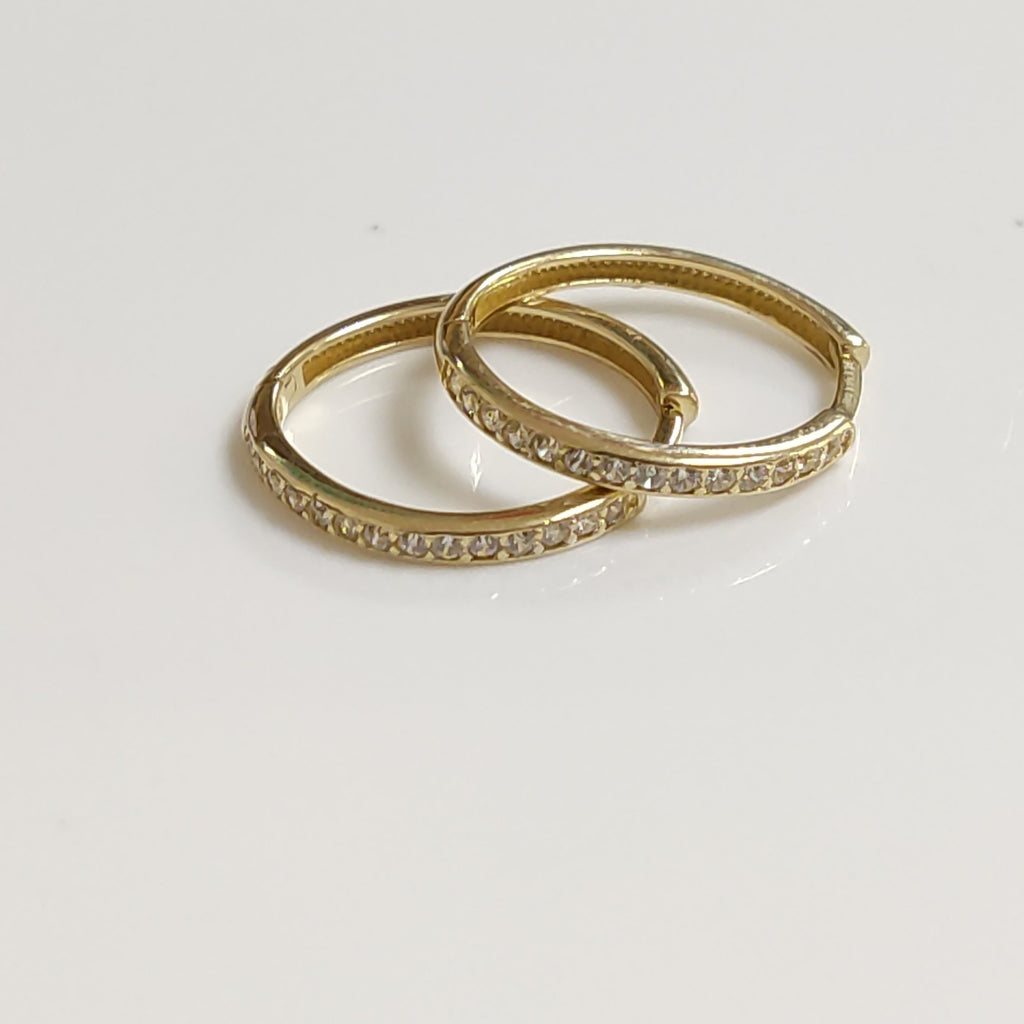 ARETES ARRACADAS C CIRCONIAS 14K 1.7 GR (NUEVO)