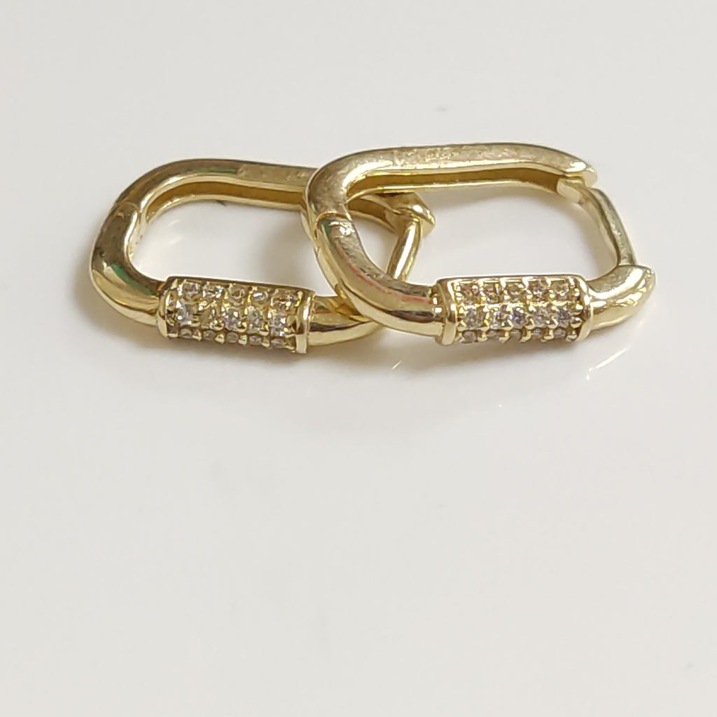 ARETES HUGGIES OVALADA C CIRCONIAS 14K 2.4 GR (NUEVO)