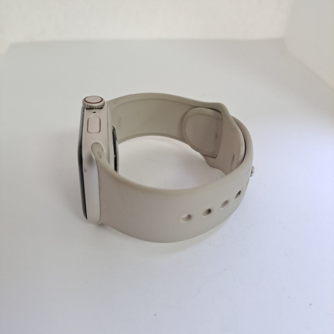 SMARTWATCH APPLE SE 2 ALUMINIO A2726 40 MM GPS + CELULAR (SEMINUEVO)