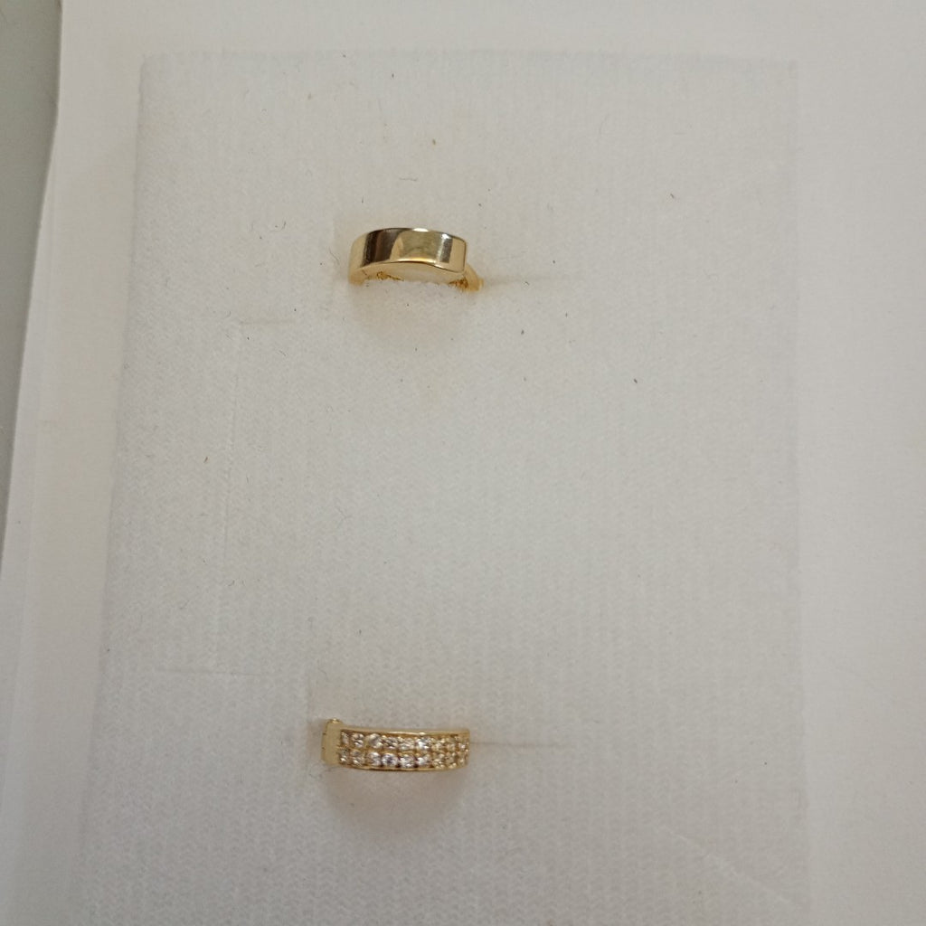ARETES HUGGIES C CIRCONIA 14K 2.2 GR (NUEVO)