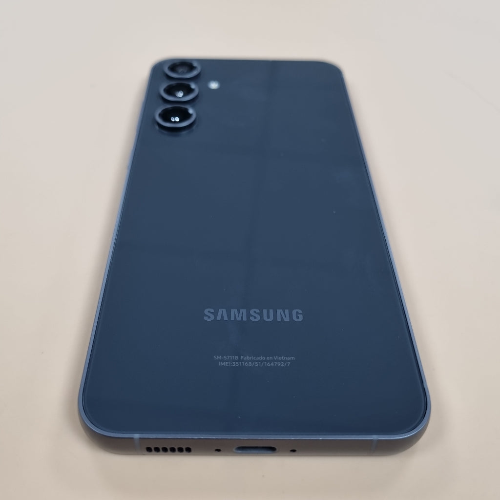 CELULAR SAMSUNG GALAXY S23 FE SM-S711B (2023) 128 GB 8 GB RAM (SEMINUEVO)