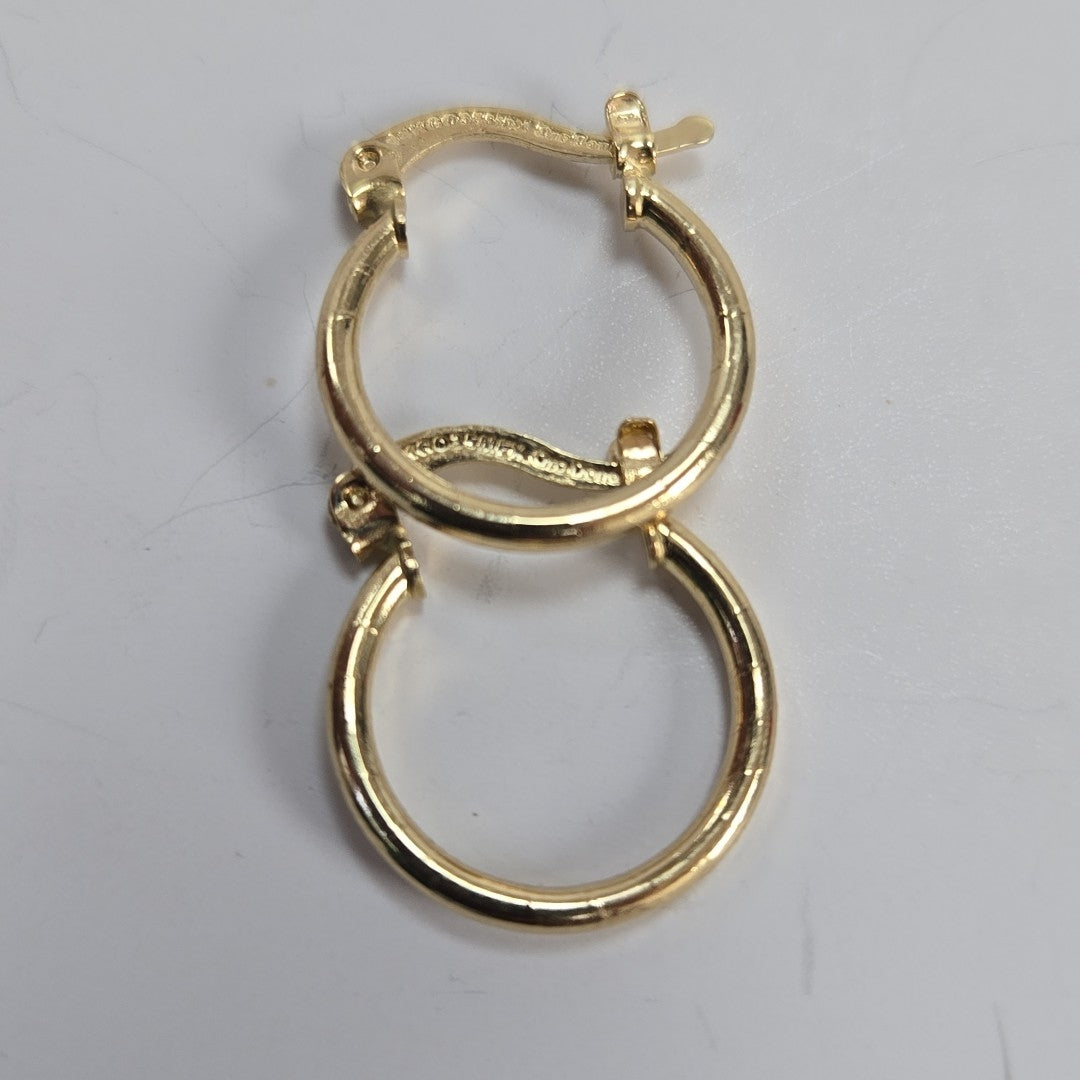 ARETES ARRACADAS ESTRIADAS 14K 1.4 GR (NUEVO)