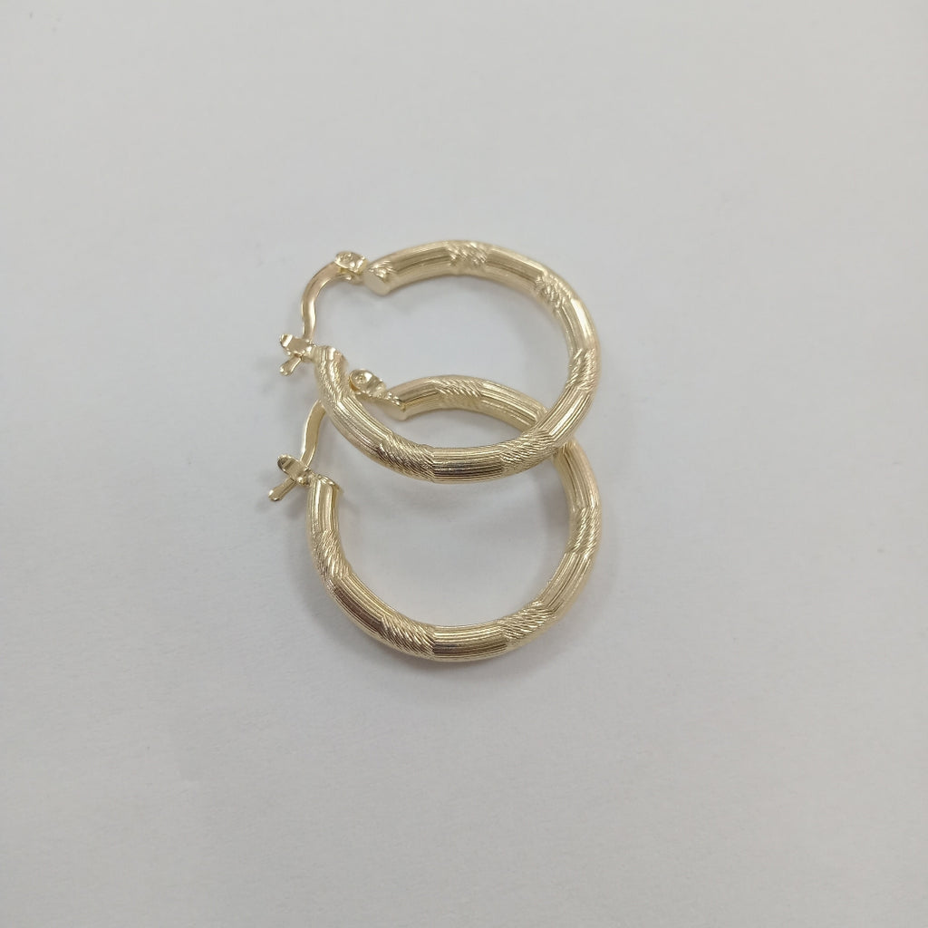 ARETES TEJIDO ARRACADAS BISELADAS 14K 3.8 GR (NUEVO)