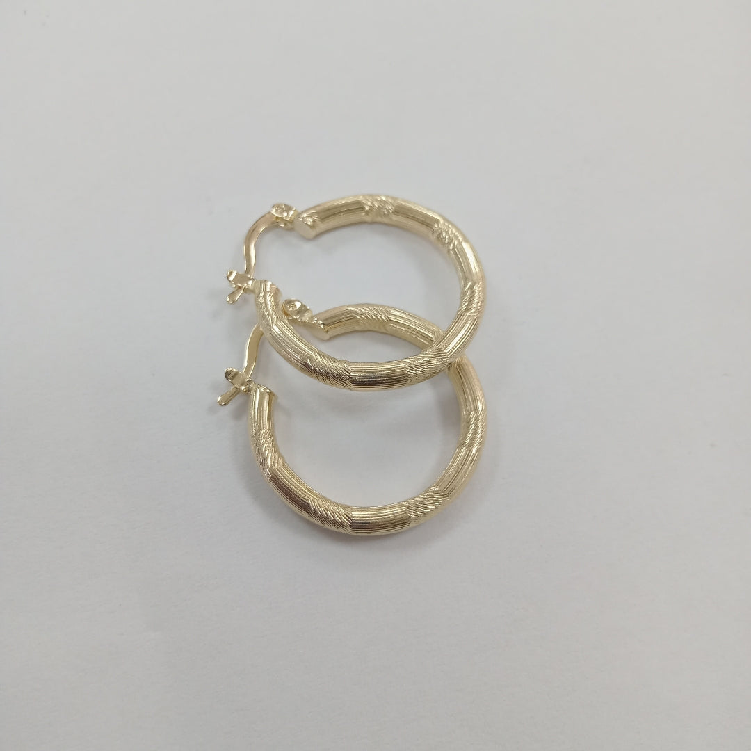 ARETES TEJIDO ARRACADAS BISELADAS 14K 3.8 GR (NUEVO)