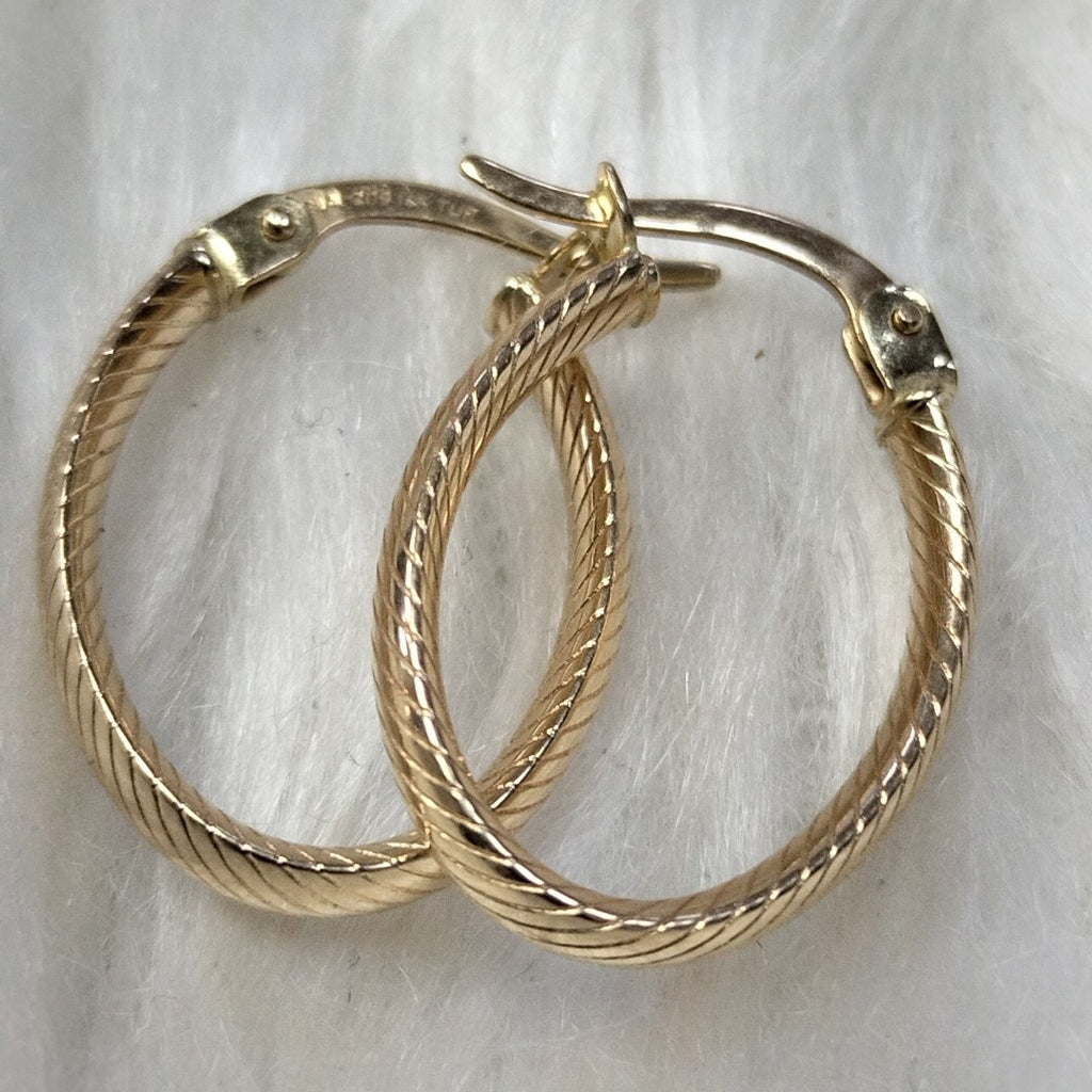 ARRACADAS PAR ORO 14 K 1.4 GRMS (SEMINUEVO)