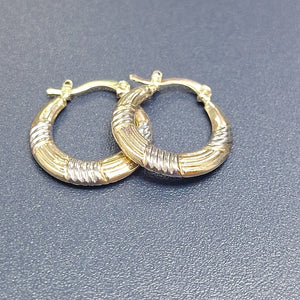 ARETES TEJIDO ARRACADAS COMBINADAS HUECAS 14K 2 GR (NUEVO)