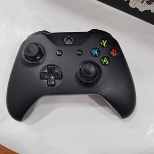 CONSOLA DE VIDEOJUEGO MICROSOFT XBOX ONE X 1 TB (SEMINUEVO)