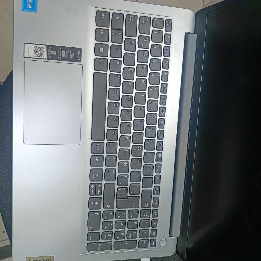 LAPTOP LENOVO IDEAPAD 1 15IJL7 (2025) 256 GB SSD 8 GB RAM (SEMINUEVO)