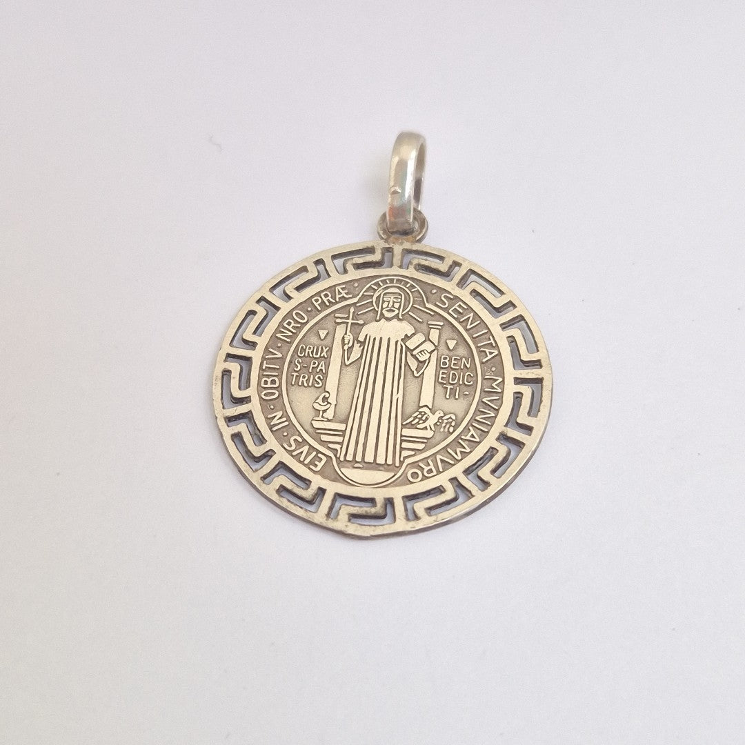 MEDALLA RELIGIOSA PLATA 3.6 GRMS (SEMINUEVO)