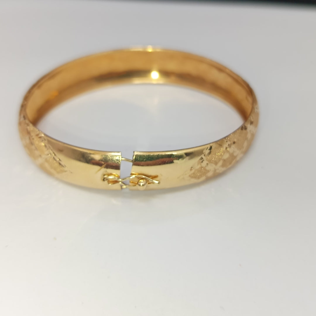 PULSERA RIGIDA ORO 14 K 8,30 GRMS (SEMINUEVO)