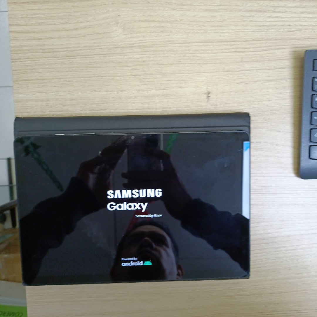 TABLETA SAMSUNG GALAXY TAB A9+ SM-X210 (2023) 128 GB 8 GB RAM (SEMINUEVO)