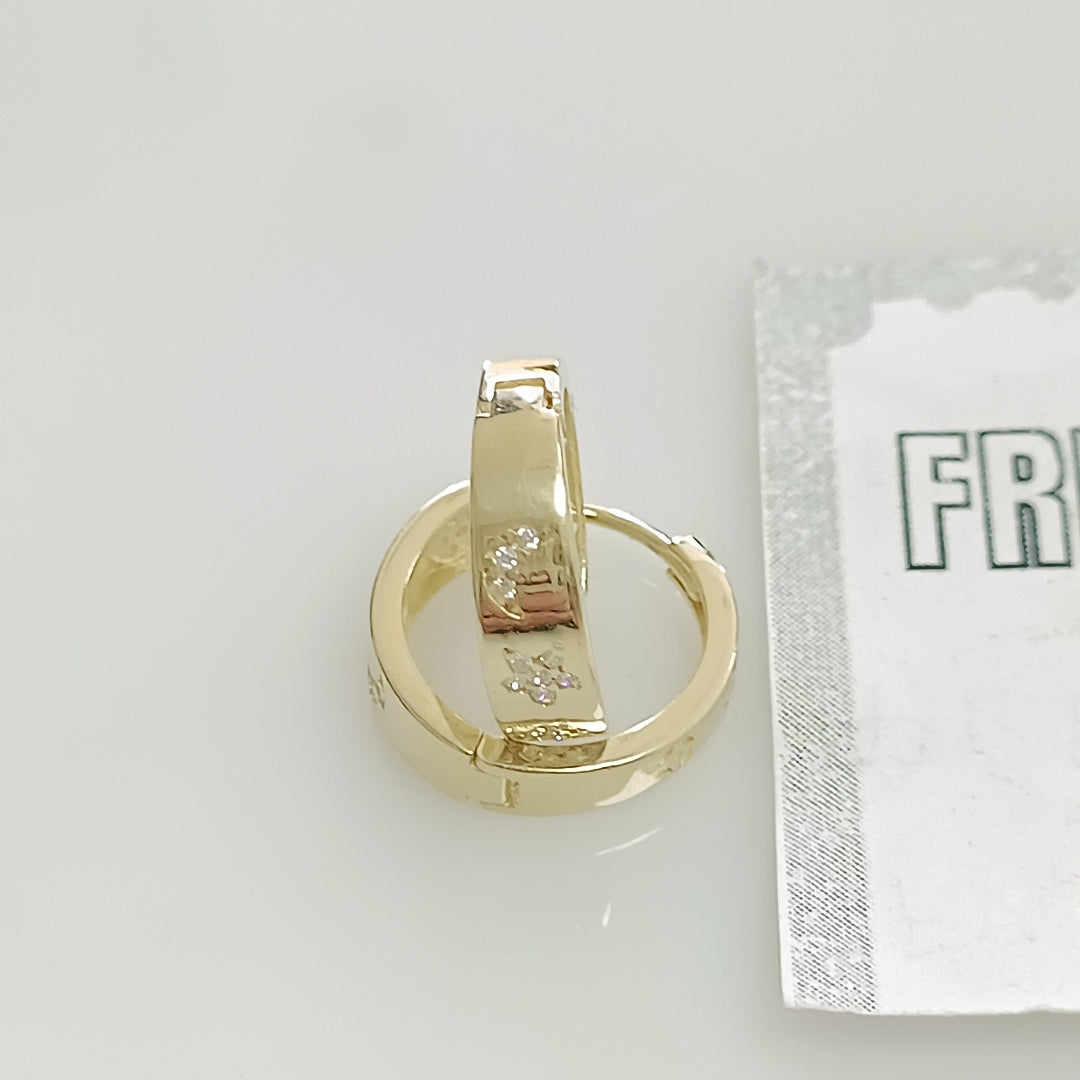 ARETES TEJIDO HUGGIES CON CIRCONIAS 14K 2.8 GR (NUEVO)