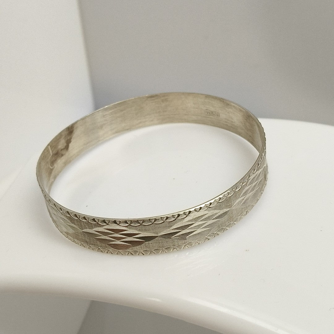 PULSERA RIGIDA PLATA 18,70 GRMS (SEMINUEVO)