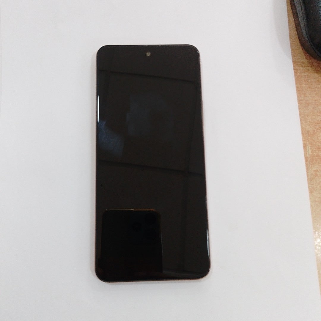 CELULAR VIVO Y28 V2352 256 GB 8 GB RAM (SEMINUEVO)