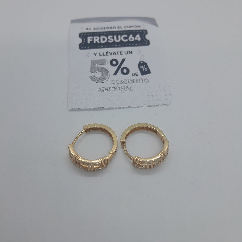 HUGGIES ORO 14K 2.5 (NUEVO)