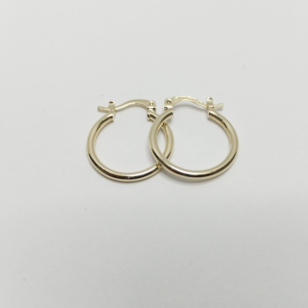 ARETES TEJIDO ARRACADAS LISAS 14K 1.2 GR (NUEVO)