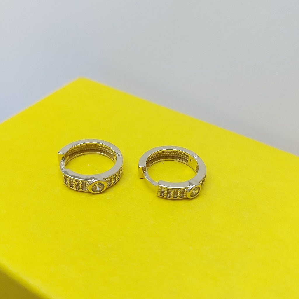 ARETES ARRACADAS C CIRCONIAS 10K 2.6 GR (NUEVO)