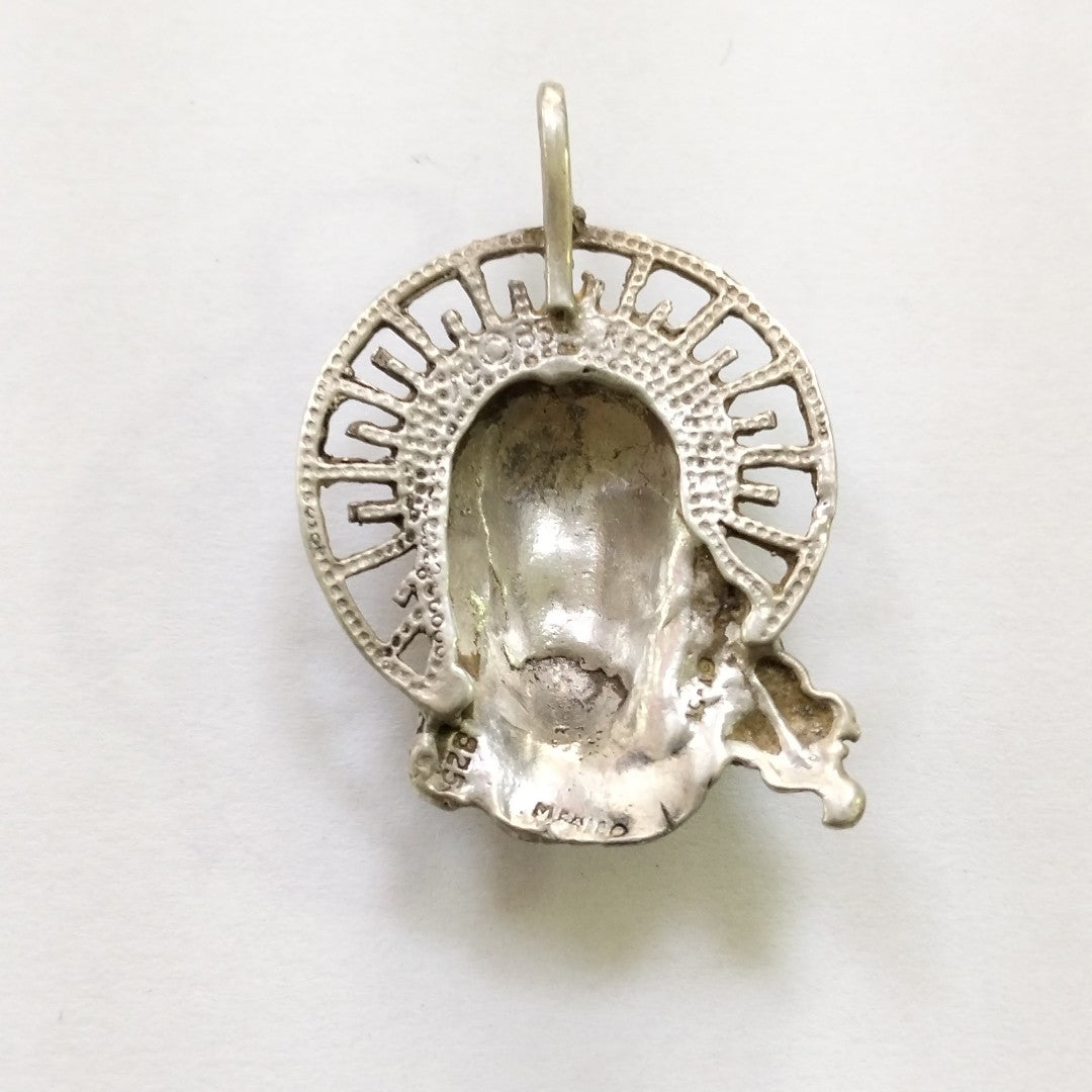 CRISTO, DIJE PLATA 15.6 GRMS (SEMINUEVO)