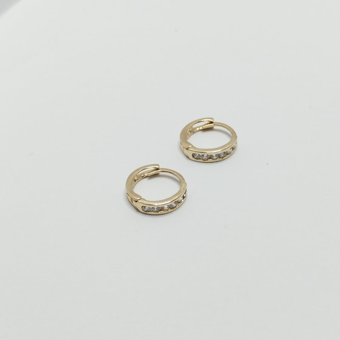 ARETES ARRACADA C CIRCONIAS 14K 1.1 GR (NUEVO)