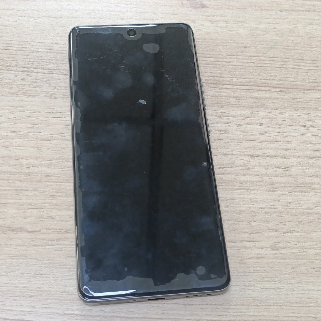 CELULAR REALME 14 PRO 5G RMX5056 (2025) 256 GB 8 GB RAM (SEMINUEVO)