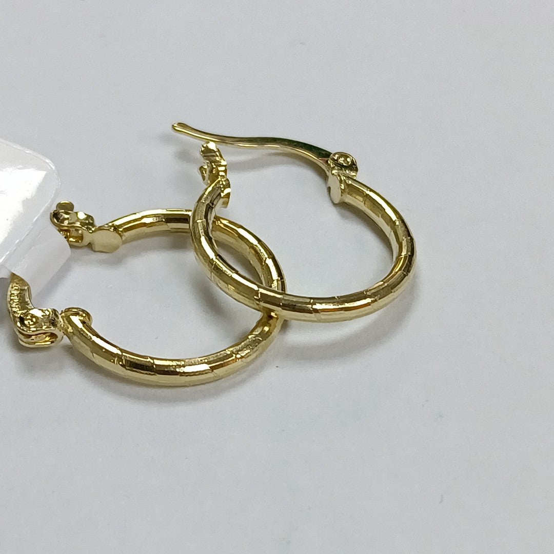 ARETES ARRACADAS ESTRIADAS 14K 1.4 GR (NUEVO)