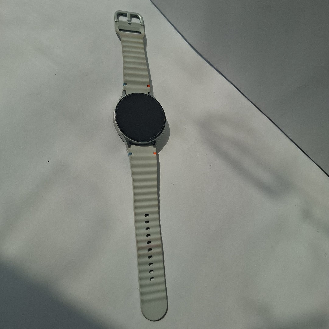 SMARTWATCH SAMSUNG GALAXY WATCH 7 SM-L310 44 MM GPS (SEMINUEVO)