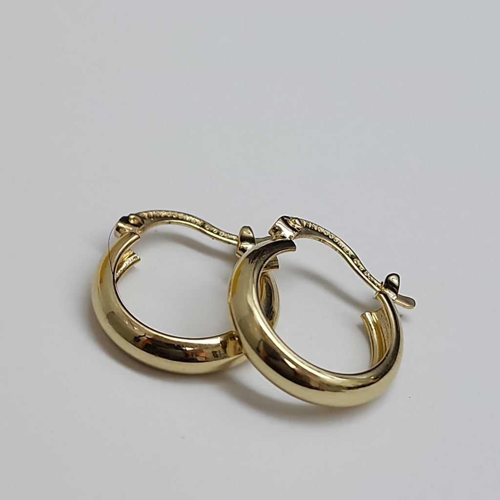 ARETES TEJIDO ARRACADAS LISAS 14K 2.1 GR (NUEVO)