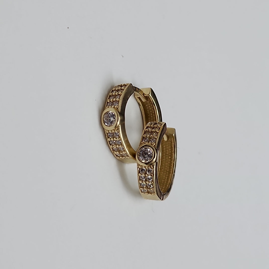ARETES ARRACADAS C CIRCONIAS 10K 2.6 GR (NUEVO)