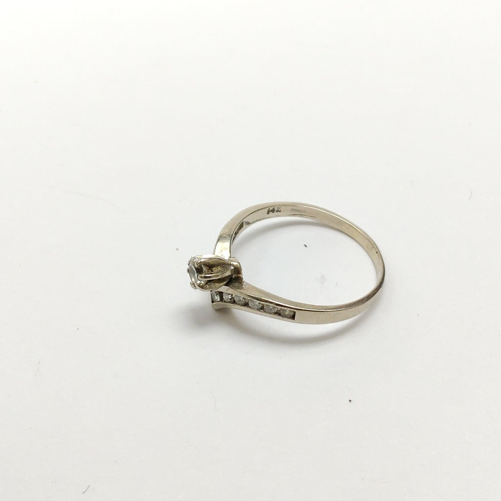 ANILLITO ORO BLANCO 14 K 2,20 GRMS (SEMINUEVO)
