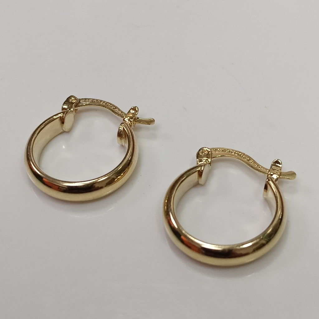 ARETES ARRACADA LISA 14K 1.7 GR (NUEVO)