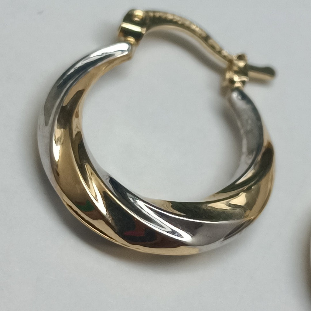ARETES TEJIDO ARRACADA TRENZADA COMBINADA 14K 1.9 GR (NUEVO)
